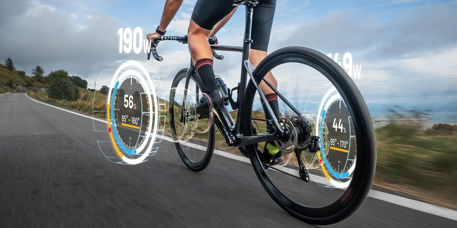 Favero Assioma Pro RS Shimano-compatible power meter pedals, carbon cycle accessory with dual or single-sided advanced metrics.